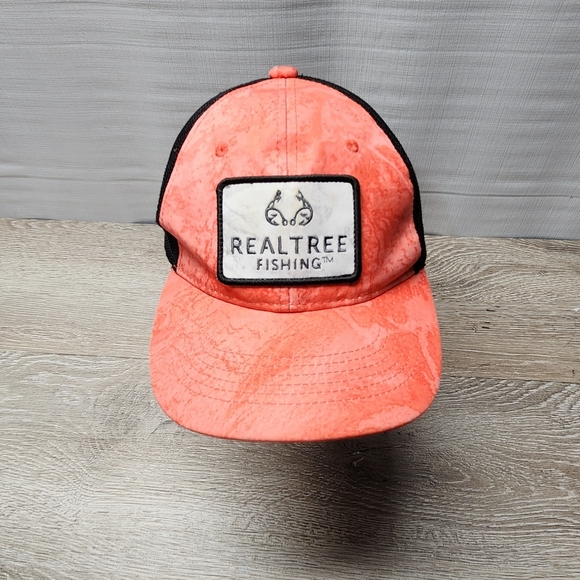 Ladies Realtree Fishing Hat With Ponytail Coral/Black - Picture 1 of 4